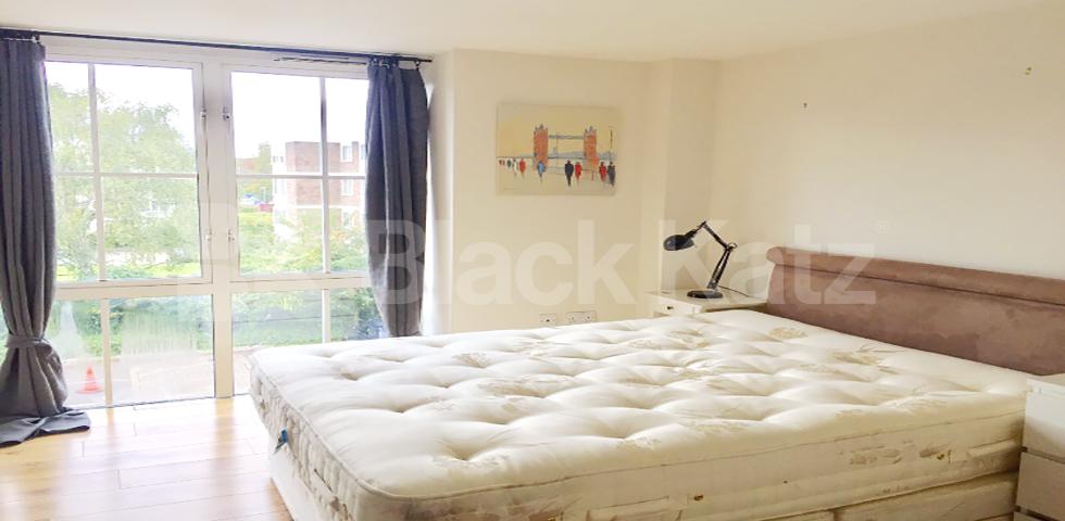 			NEW INSTRUCTION, 2 Bedroom, 1 bath, 1 reception Apartment			 Great West Road, HAMMERSMITH